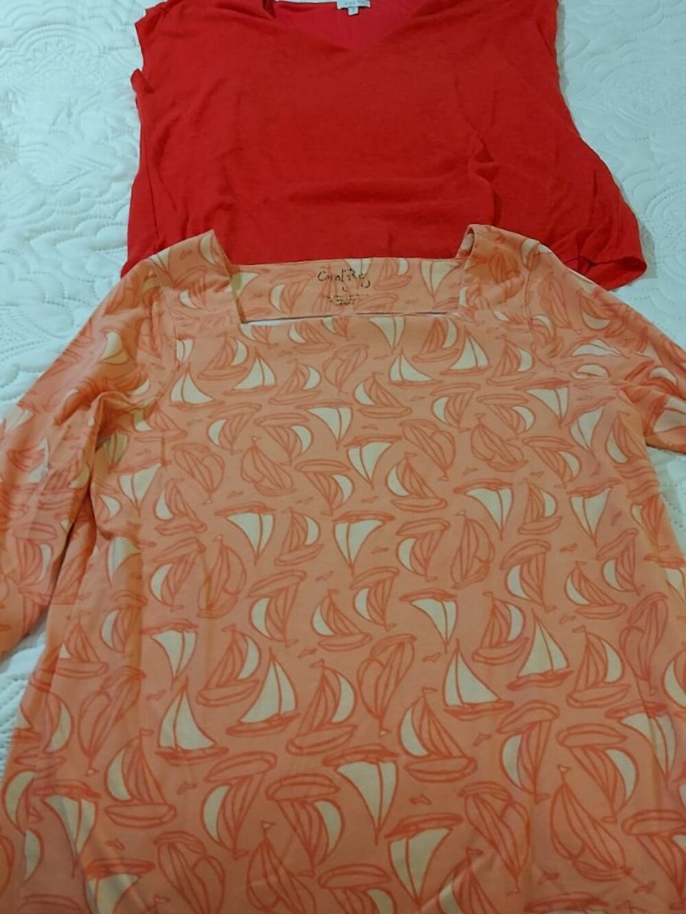 Two large tops - Picture 6 of 8